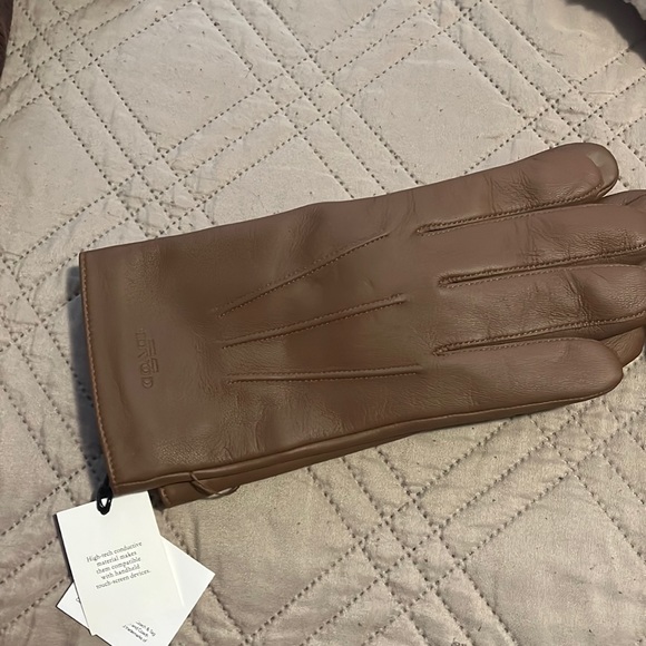 NWT coach gloves - Picture 2 of 7
